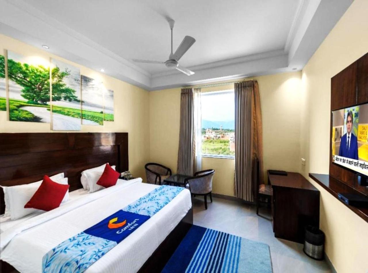 Comfort Inn Rishīkesh Exterior foto